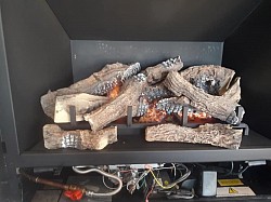 Gas fireplace