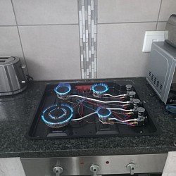 Gas hob fixing